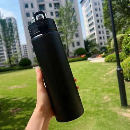 Insulated Stainless Steel Bottle — Cold up to 12 Hours, 600/750ml